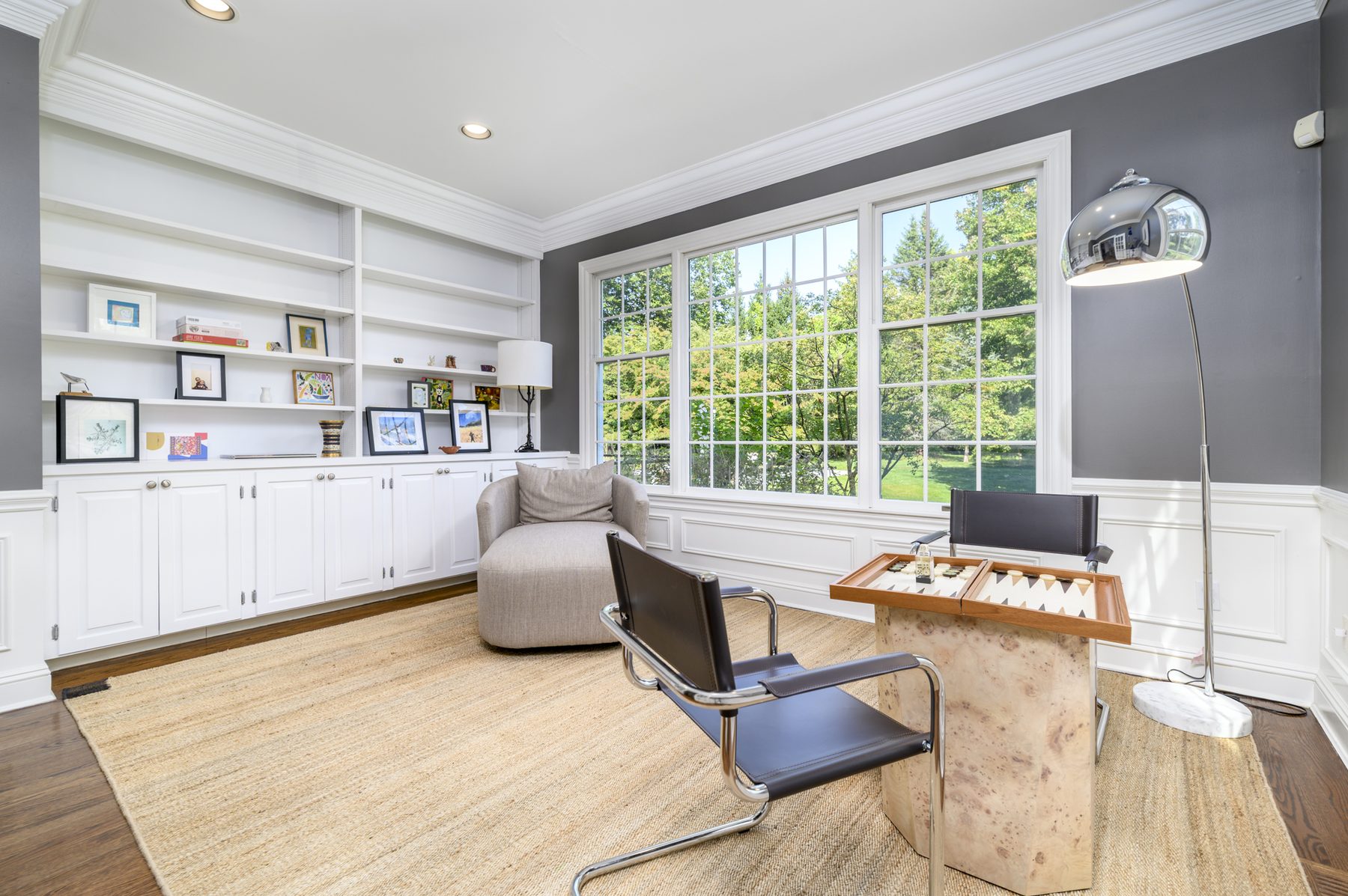 Quiet study with built-in shelving and backgammon table